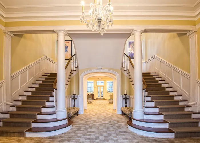 The Vanderbilt, Auberge Collection