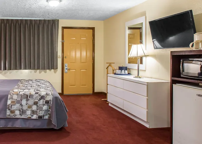 Rodeway Inn & Suites Branford - Guilford